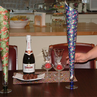 Home Decor with Guest Feel Welcom.