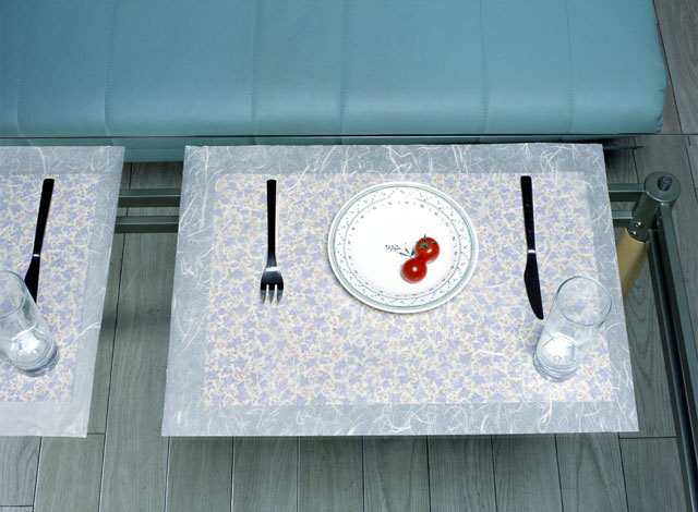 Home Decor with Table Decor.